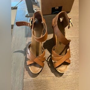Brown leather sandal wedges